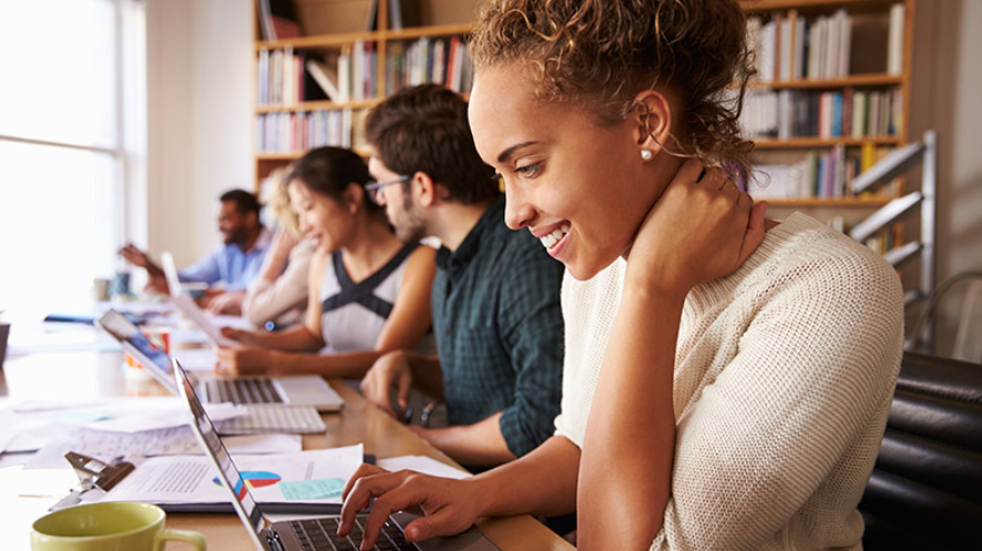 doc conversing with adult patient